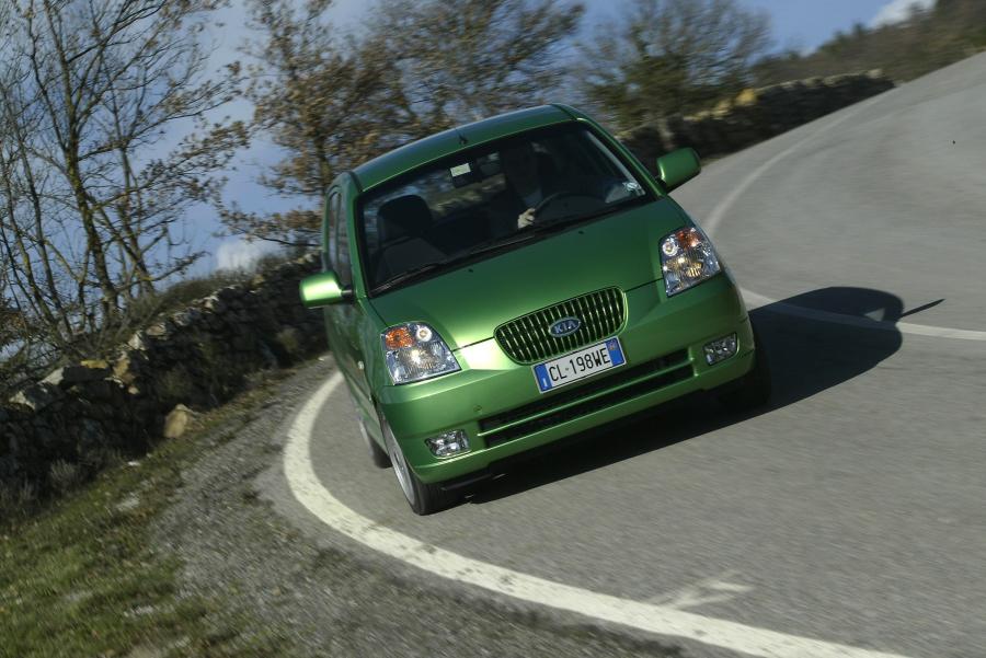  Kia Picanto 2005 года  (фото 39 из 126)